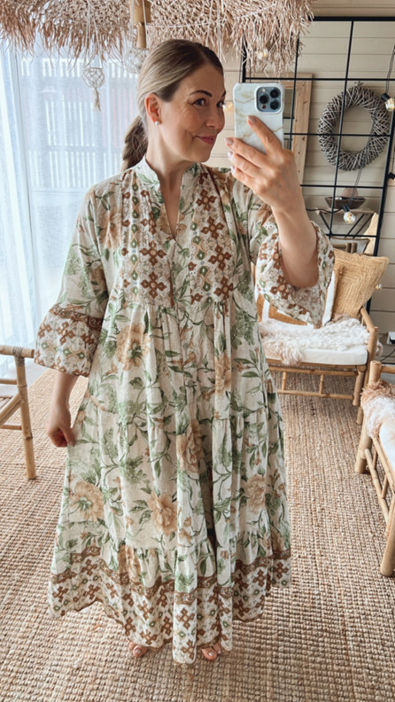 PIETRA PUUVILLAMEKKO BEIGE