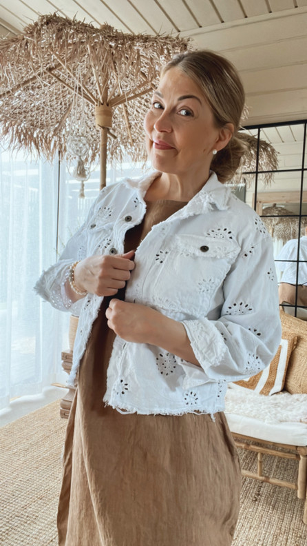 MAURA PUUVILLATAKKI VALKOINEN