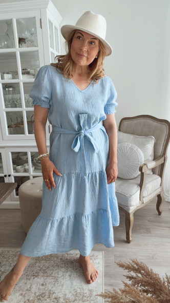 JULIE PELLAVAMEKKO TAIVAANSININEN