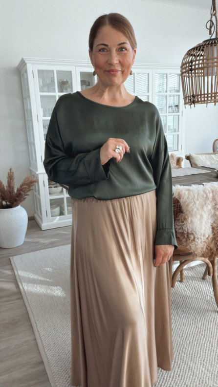 LAYLA SATIINIPUSERO KHAKI