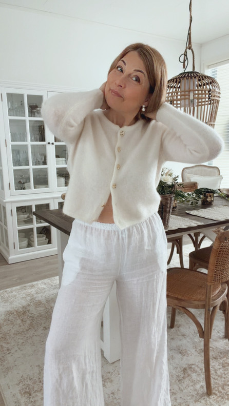 NINETTE MOHAIRNEULETAKKI LUONNONVALKOINEN