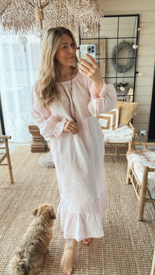 LISBETH PELLAVAMEKKO VAALEA ROOSA