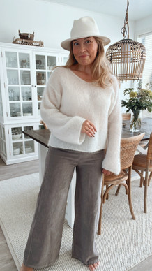 JUDITH VAKOSAMETTIHOUSUT TAUPE