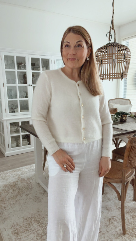 NINETTE MOHAIRNEULETAKKI LUONNONVALKOINEN