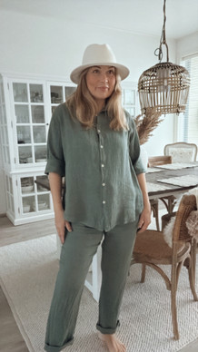 LINDSAY PELLAVAJOGGERIT KHAKI