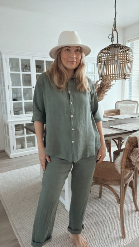 JUSTINE PELLAVAPAITIS KHAKI