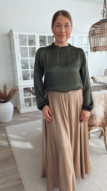 FILIPA SATIINIHAME KAMELI