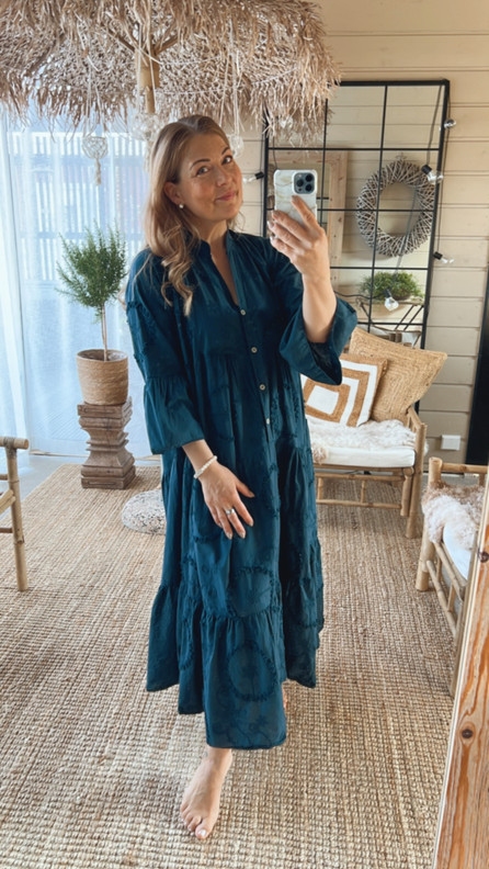 BETH PUUVILLAMEKKO NAVY