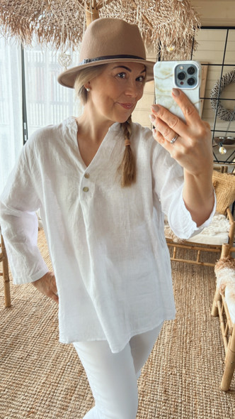 NADIA PELLAVAPAITA VALKOINEN