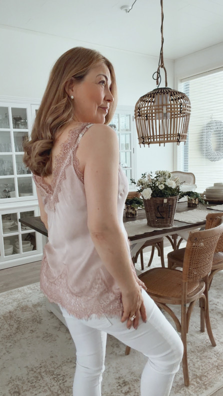 CORINNE SATIINITOPPI VANHA ROOSA