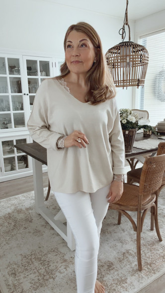 LINNET VISKOOSINEULE V-PÄÄNTIELLÄ BEIGE