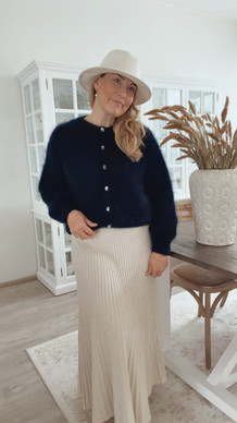 JOSEFIN KID MOHAIRNEULETAKKI MUSTA