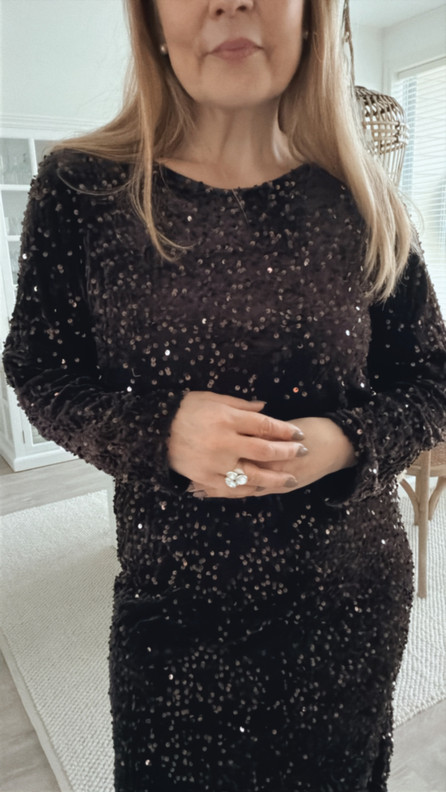 BROOKLYN PALJETTIMEKKO RUSKEA