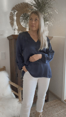 RENATA SATIINIPUSERO NAVY