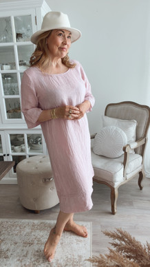 ADELLE PELLAVAMEKKO MALVA