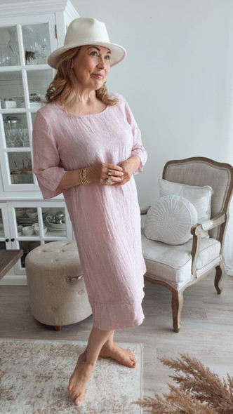 ADELLE PELLAVAMEKKO MALVA
