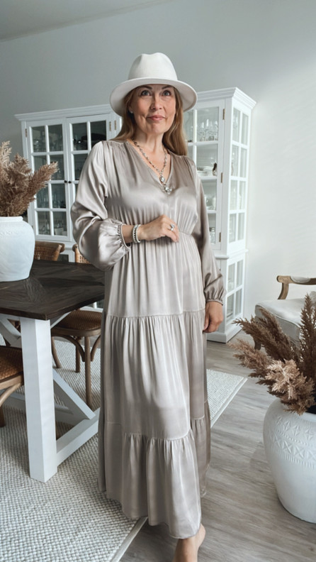 EMILY SILKKI-SATIINIMEKKO BEIGE