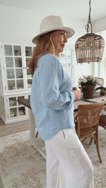 PEGGY LINEN BLOUSE SKYBLUE