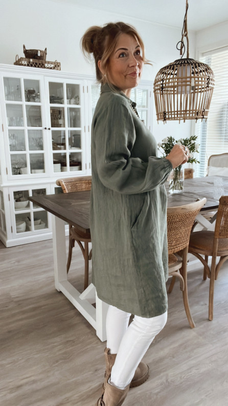 CHERYL PELLAVATUNIKA KHAKI