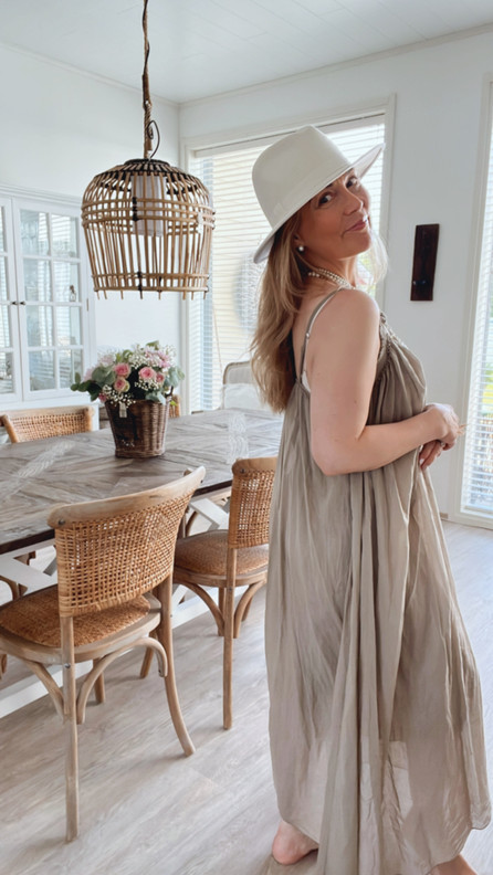 LOVISA PUUVILLAMEKKO TAUPE