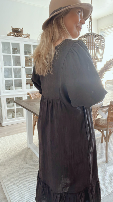 OLIVIA PELLAVAMEKKO RUSKEA