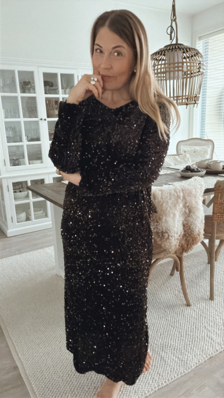 BROOKLYN PALJETTIMEKKO RUSKEA