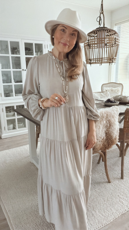 MIRELLA VISKOOSIMEKKO BEIGE