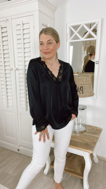 AMY SATIN BLOUSE BLACK