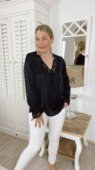 AMY SATIN BLOUSE BLACK