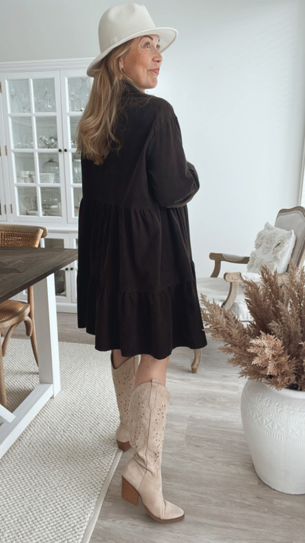 INES VAKOSAMETTIMEKKO RUSKEA