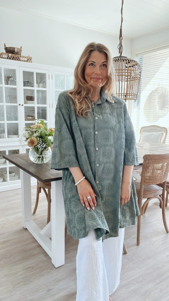 MARINA BRODEERATTU PUUVILLAMEKKO KHAKI PLUS KOKO