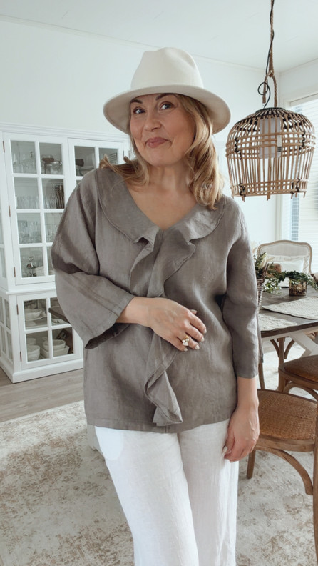 ALEXANDRA PELLAVAPAITA TAUPE