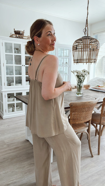 DOVE TOPPI KREPPIVISKOOSIA KAMELI