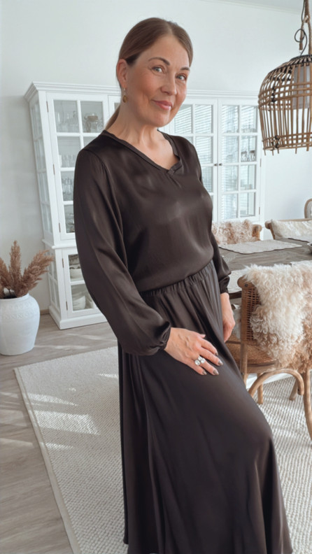 CHLOE SATIINIPUSERO RUSKEA