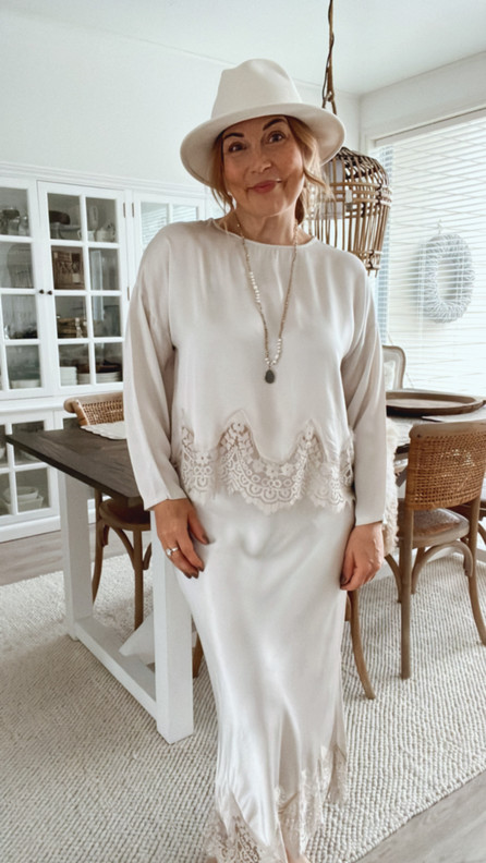 DARIFA SATIINIPUSERO BEIGE