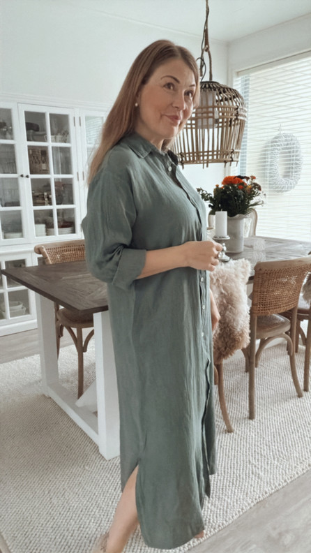 DOREEN PAITAMEKKO KHAKI