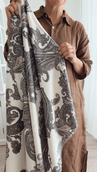 VILLA-VISKOOSI PAISLEY HUIVI BEIGE