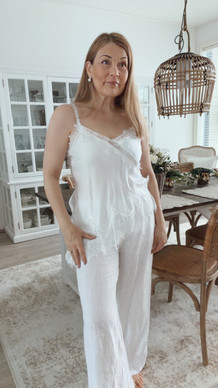 LINA TOPPI VALKOINEN