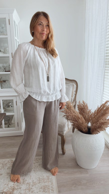 CASSIE PELLAVAHOUSUT TAUPE