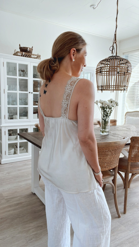 MARILYN SATIINITOPPI BEIGE