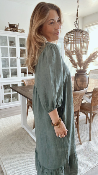 OLIVIA PELLAVAMEKKO KHAKI