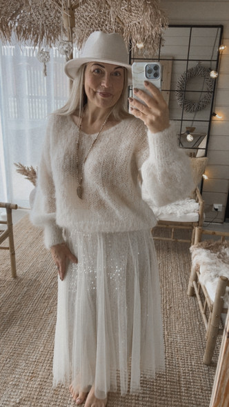 CHARLEEN TYLLIHAME LUONNONVALKOINEN