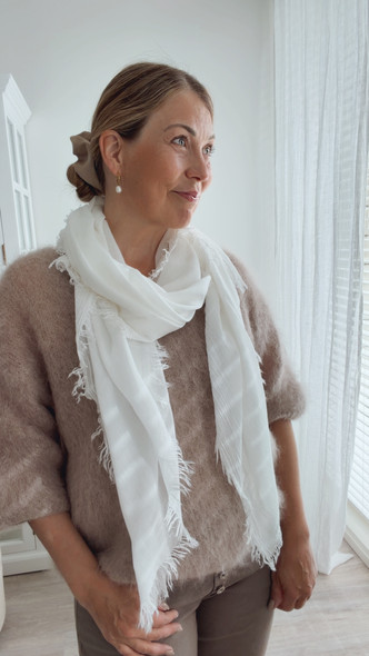 NAMIRA HUIVI LUONNONVALKOINEN
