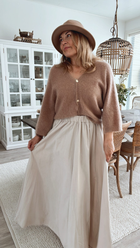 EDITH VAKOSAMETTIHAME BEIGE