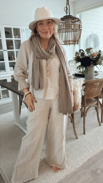 SARA VILLAHUIVI TAUPE