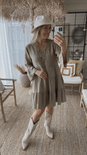 MONICA PELLAVAMEKKO TAUPE