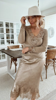 RAFAELA PUKETUMISPUSERO TAUPE