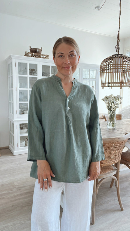 NADIA PELLAVAPAITA KHAKI