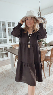 CARMELA PELLAVAMEKKO RUSKEA