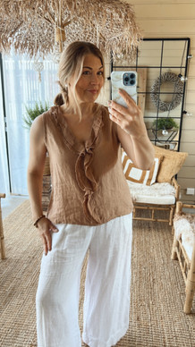 HANNAH PELLAVATOPPI KAMELI